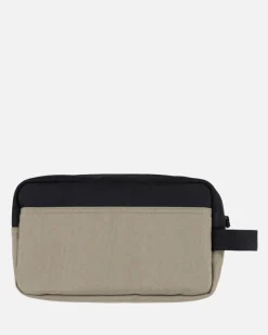 Hurley Bags*The One And Only Small Item Travel Bag